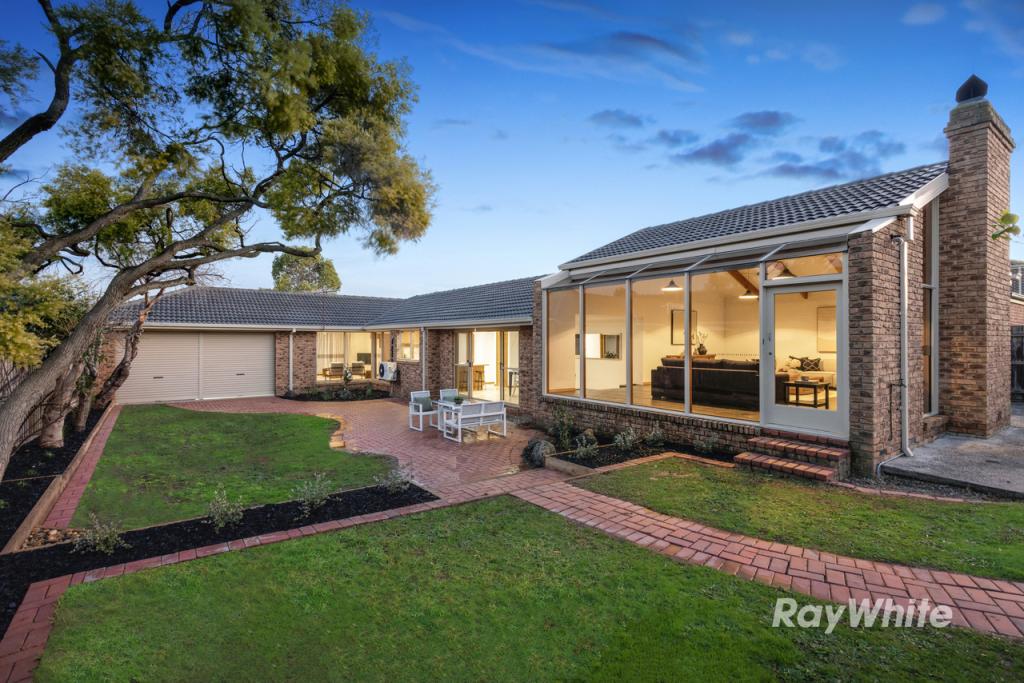 12 Janina Ct, Wheelers Hill, VIC 3150