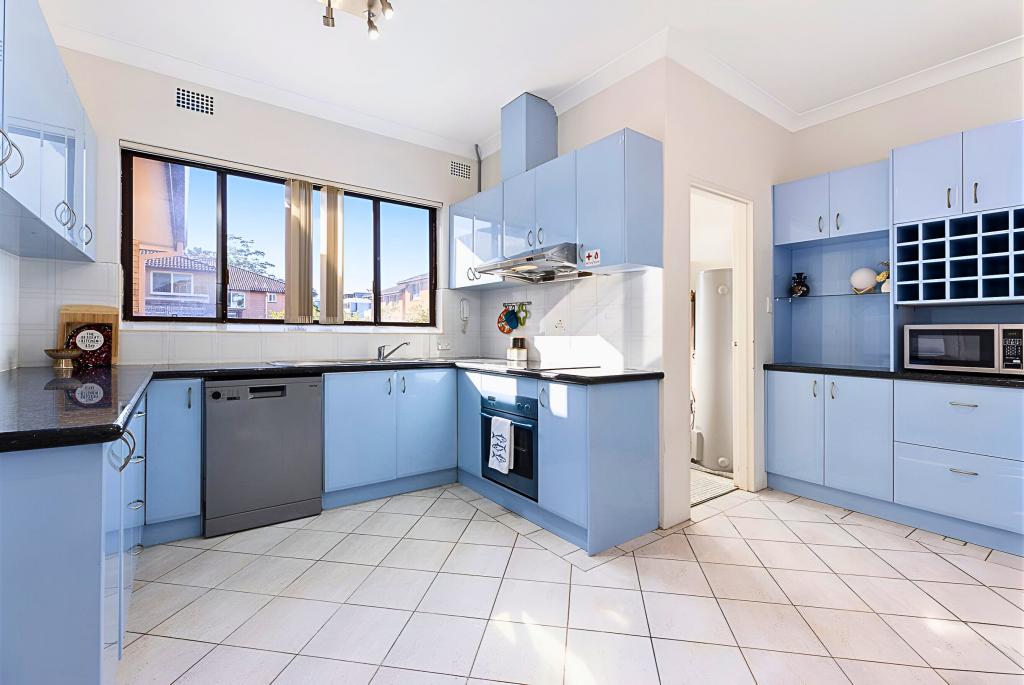 7/12-14 Winchester St, Carlton, NSW 2218