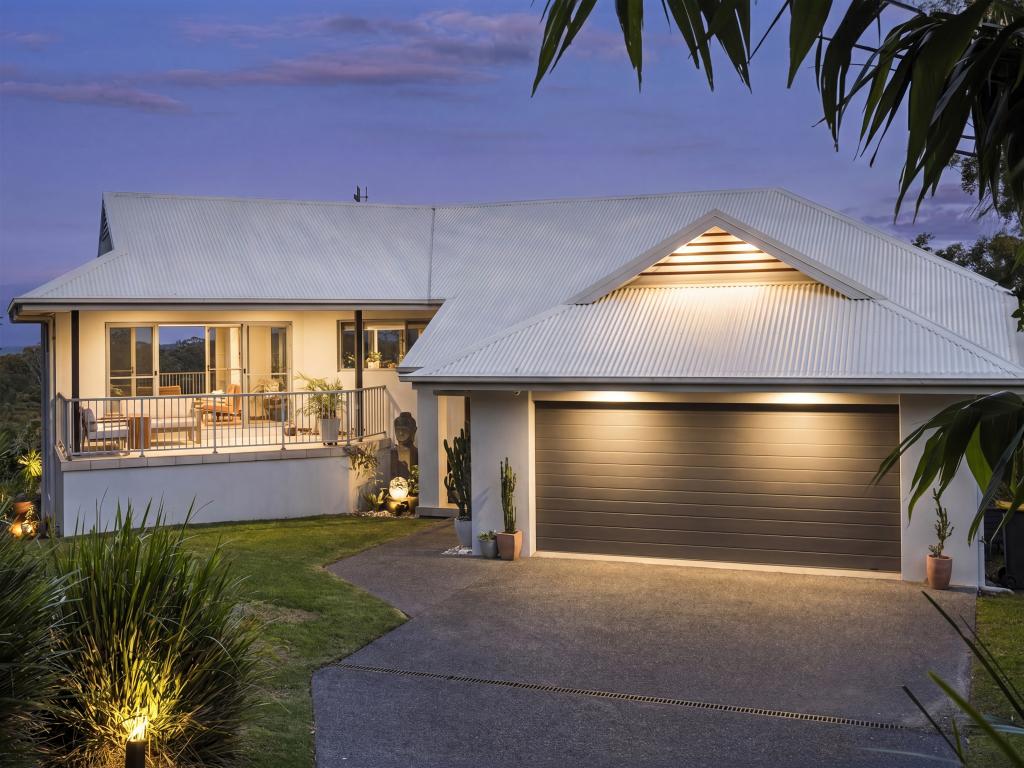 81b Lake Russell Dr, Emerald Beach, NSW 2456
