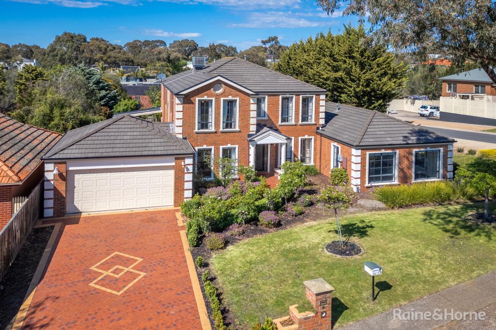 16 Hopbush Ave, Sunbury, VIC 3429