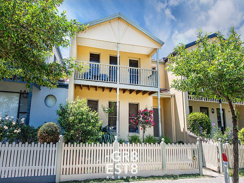 48 Paterson Dr, Lynbrook, VIC 3975