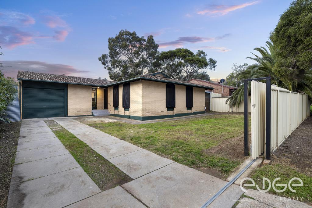 5 Cardnell Cres, Elizabeth East, SA 5112