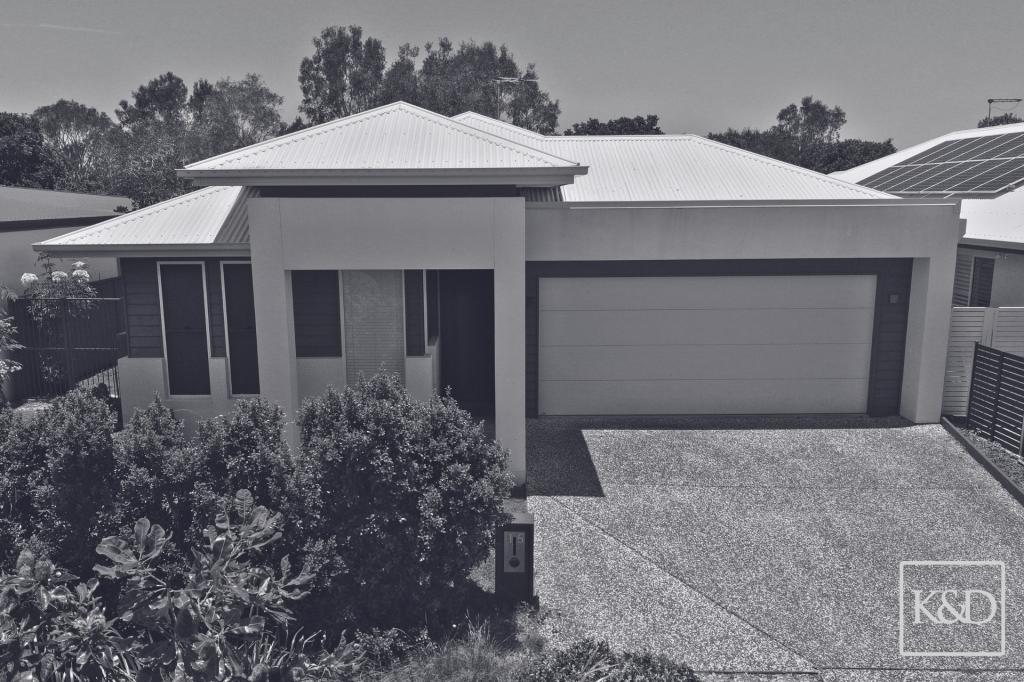 15 Whitehaven Pl, Banksia Beach, QLD 4507