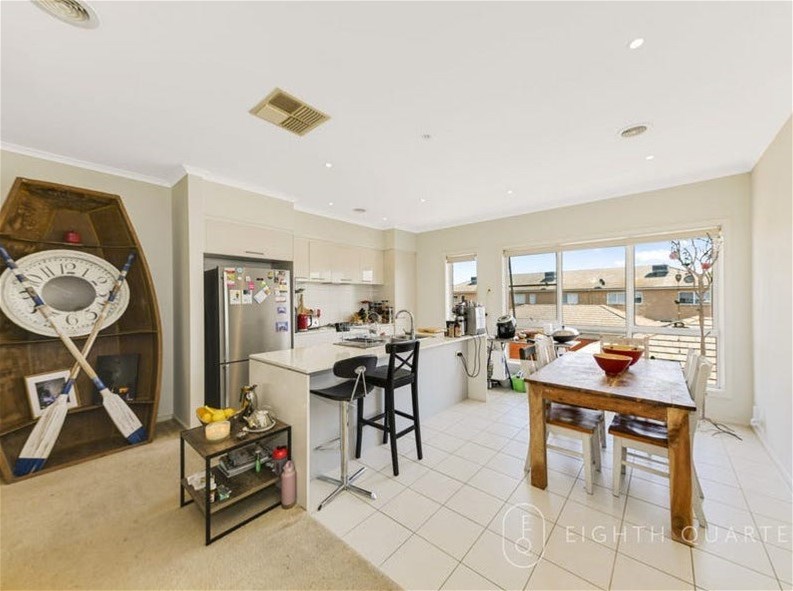 9 Dunk Cres, Bonbeach, VIC 3196