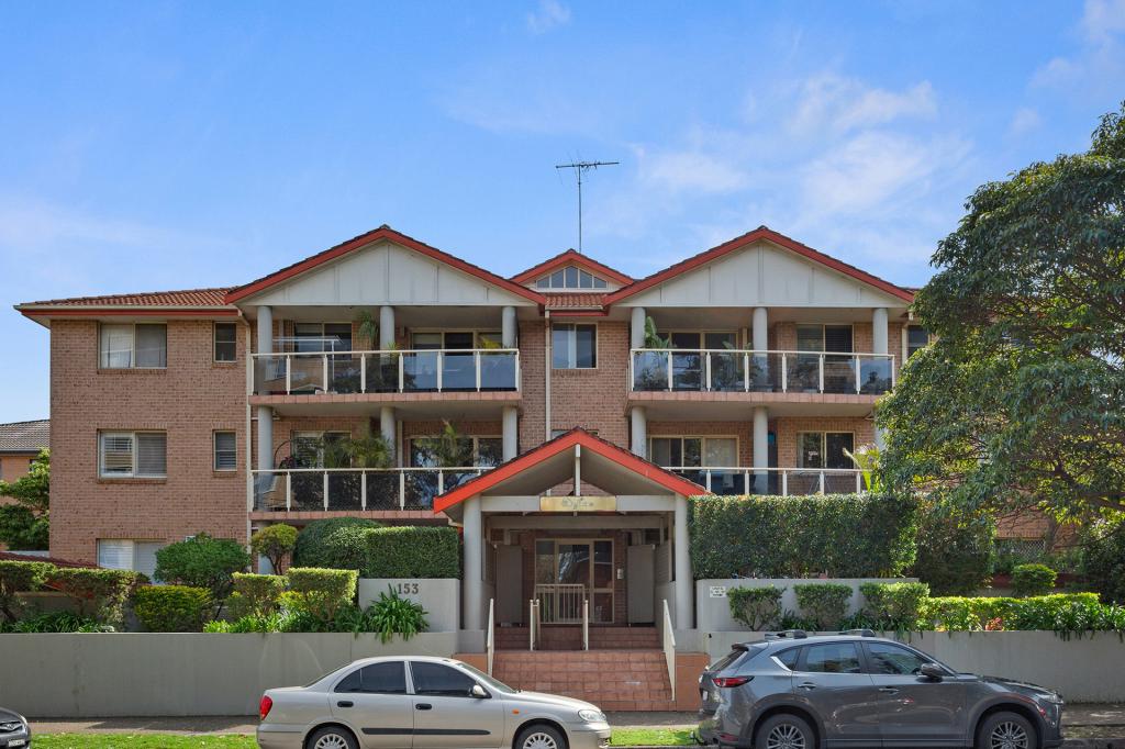 2/153 WILLARONG RD, CARINGBAH, NSW 2229