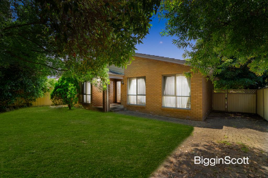 13 Cam St, Burwood East, VIC 3151