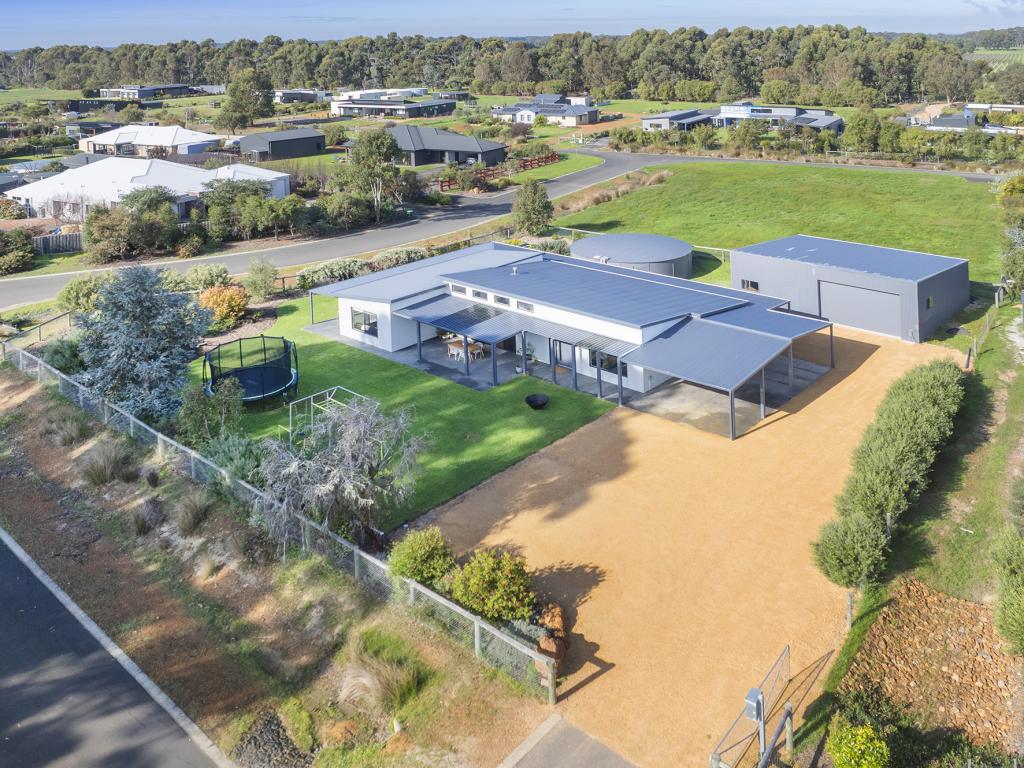 1 Walilya Way, Witchcliffe, WA 6286