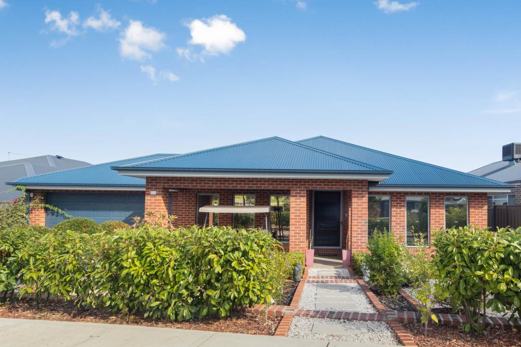 10 Nevada St, Springdale Heights, NSW 2641