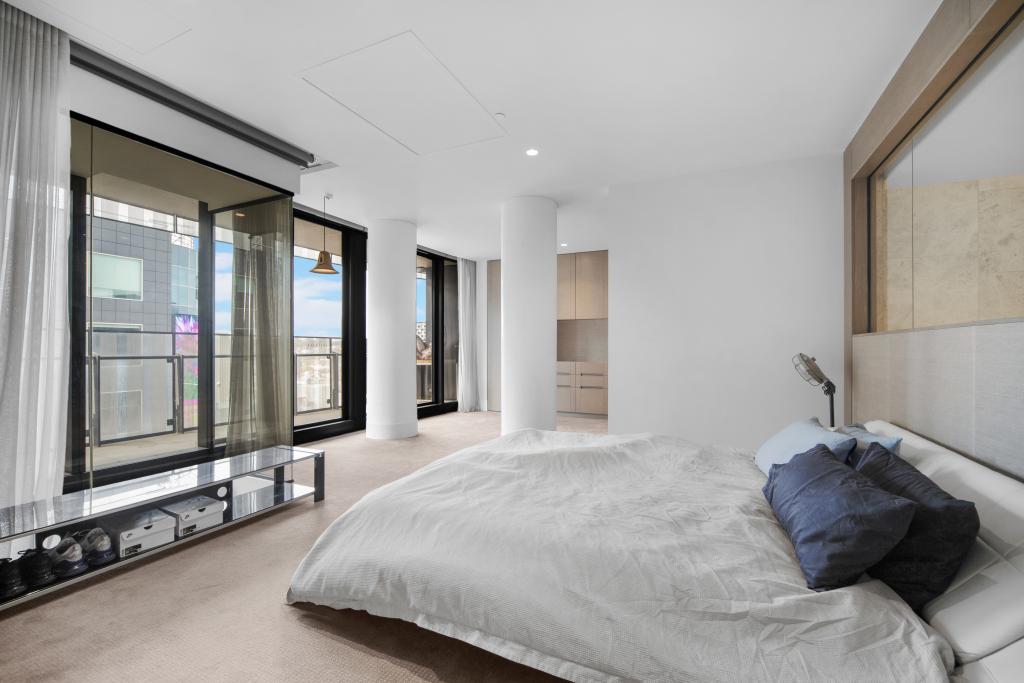 303/243 Toorak Rd, South Yarra, VIC 3141