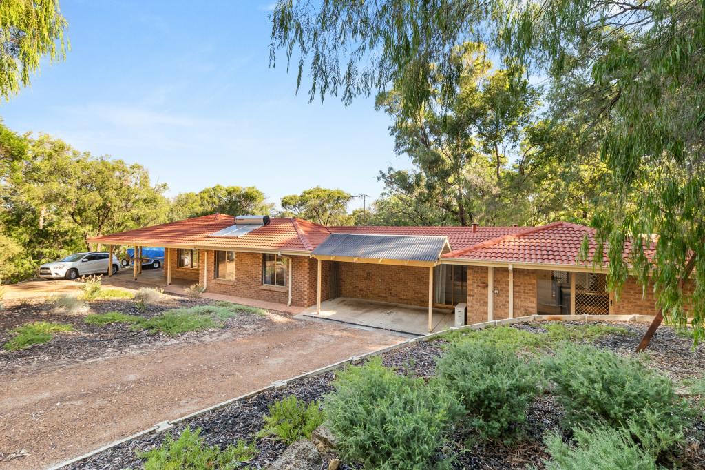 9 Leeward Rd, Leschenault, WA 6233