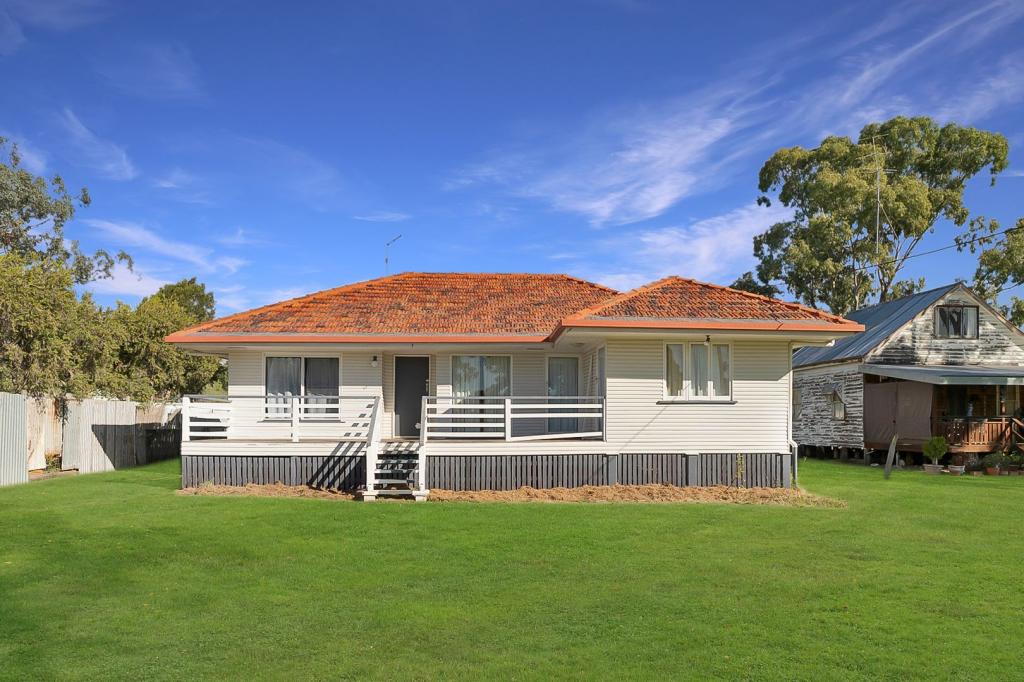 43 George St, Cambooya, QLD 4358