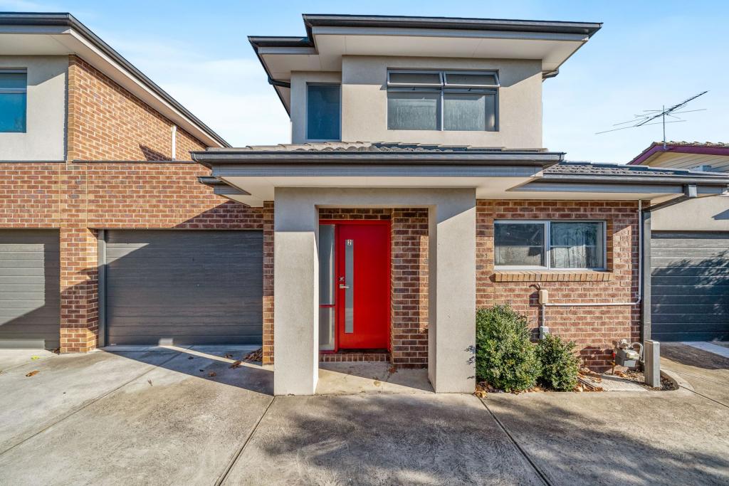 2/155 Rathcown Rd, Reservoir, VIC 3073