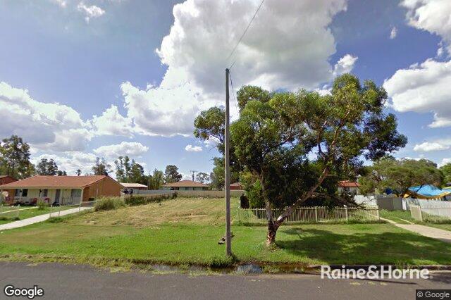 21 Jones Ave, Moree, NSW 2400