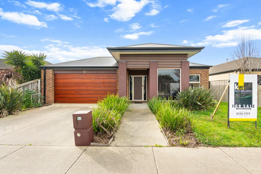 94 Hammersmith Cct, Traralgon, VIC 3844