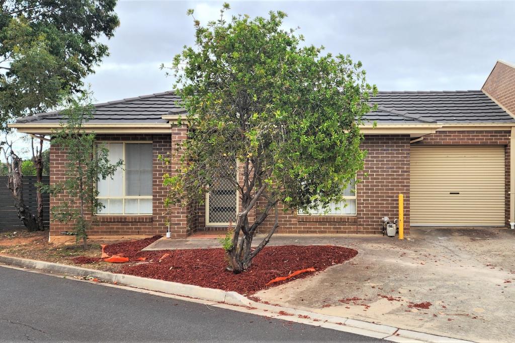 31/41 Gretel Gr, Melton, VIC 3337