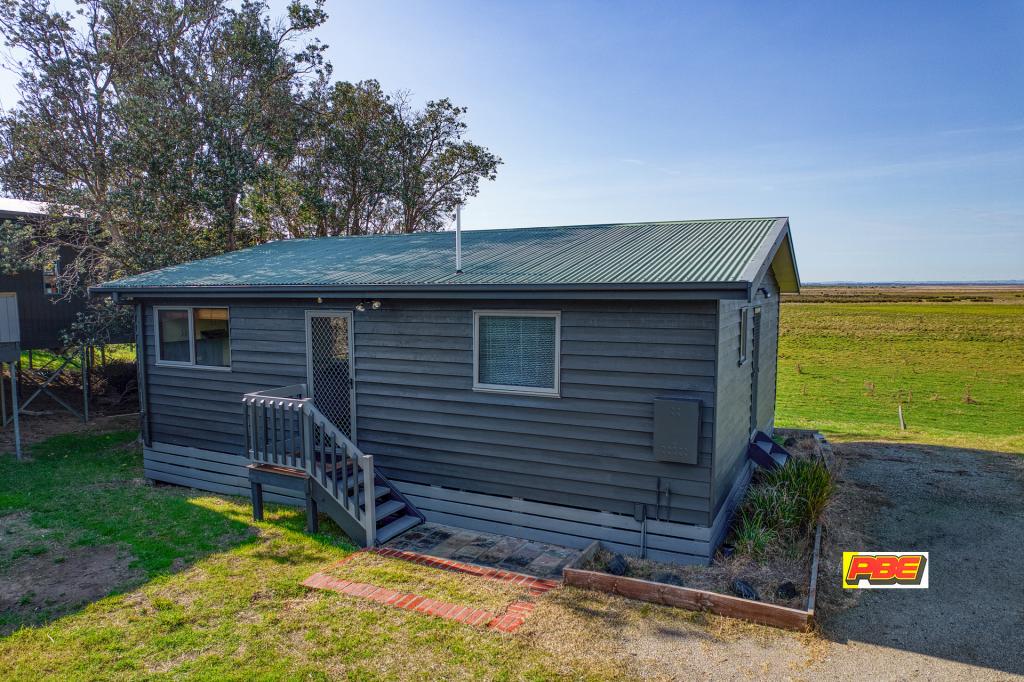 24 Anita Cres, Venus Bay, VIC 3956