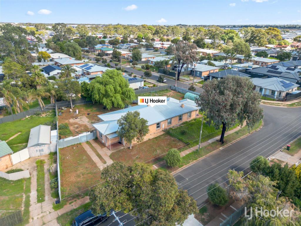 3 & 5 Wootton St, Davoren Park, SA 5113
