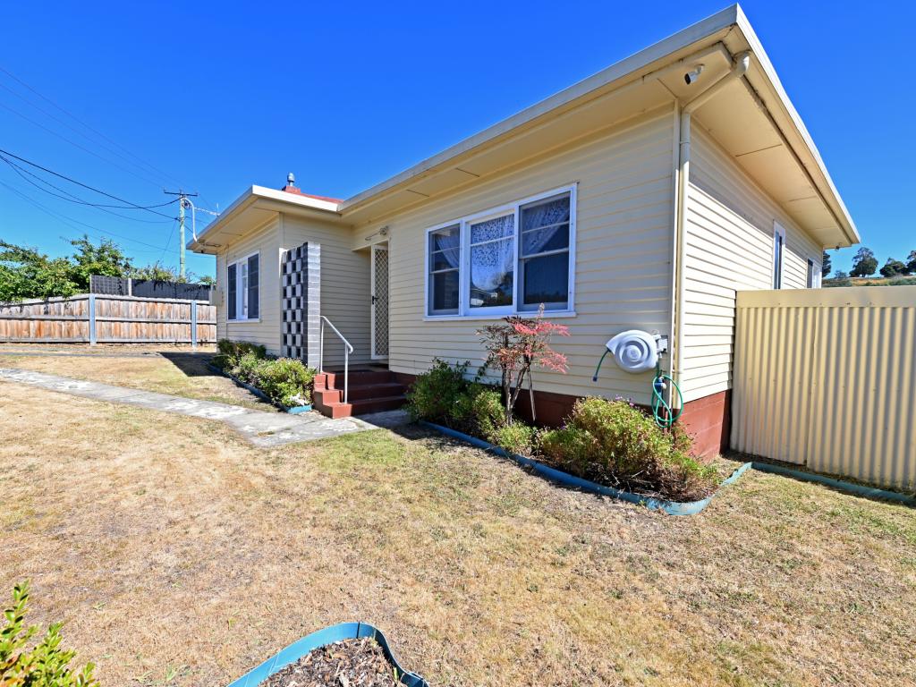 32 Derwent Tce, New Norfolk, TAS 7140