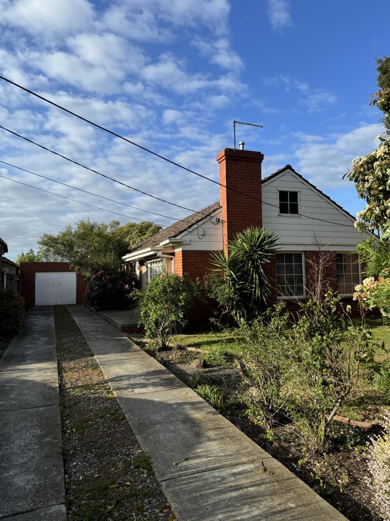 46 Wood St, Avondale Heights, VIC 3034