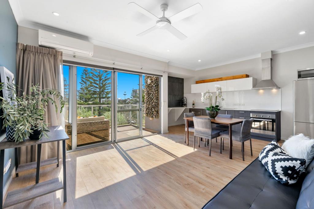 28/30 Heirisson Way, North Coogee, WA 6163