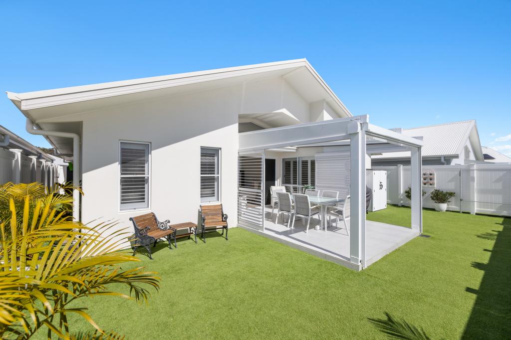 53 Sunnydale Cres, South West Rocks, NSW 2431