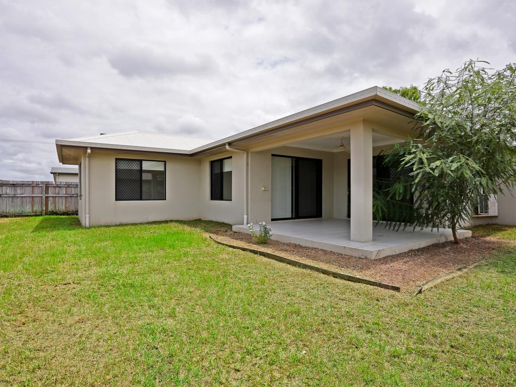 93 Bonnett Rd, Mount Low, QLD 4818