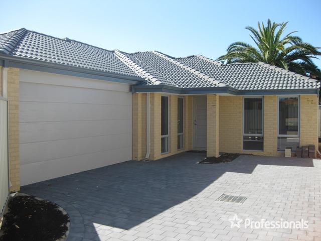 15 A Bradley St, Yokine, WA 6060