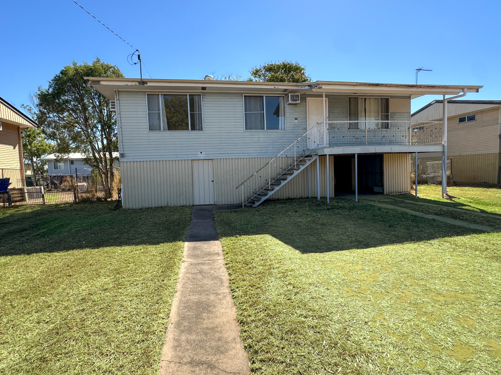 8 Fig St, Blackwater, QLD 4717
