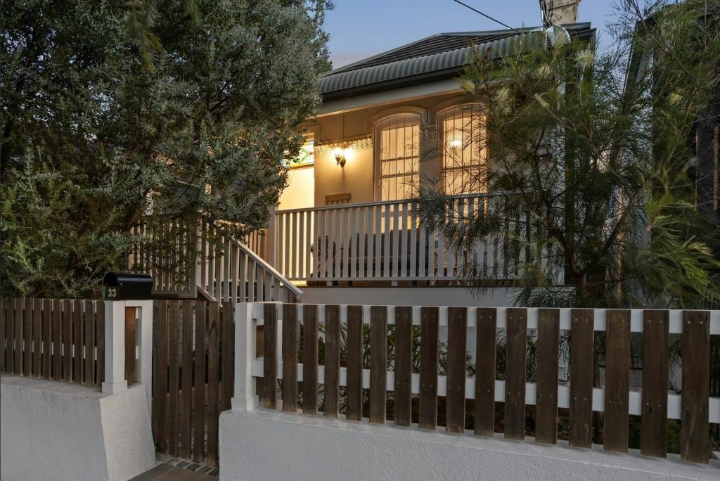 33 Yule St, Dulwich Hill, NSW 2203