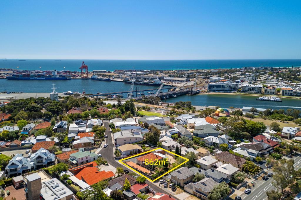 14 Dorothy St, Fremantle, WA 6160