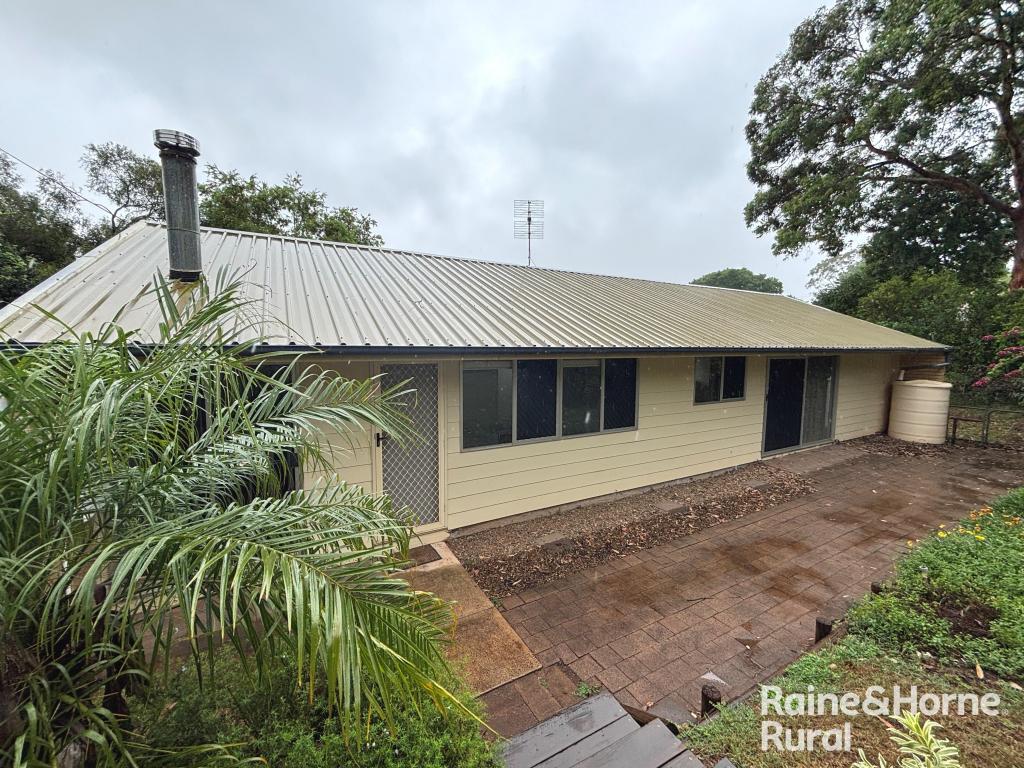 6 Murray Pde, Kingaroy, QLD 4610