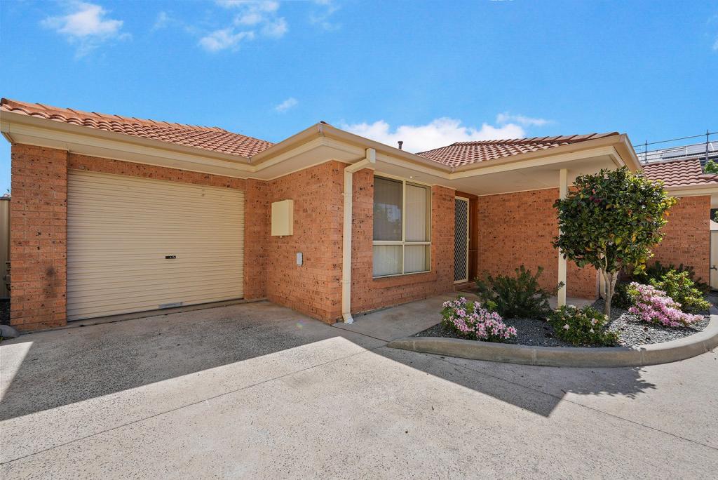2/64 Icely Rd, Orange, NSW 2800