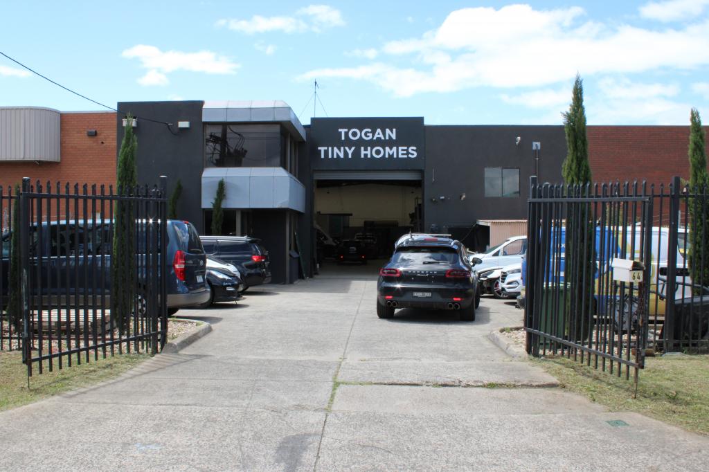 64 KILLARA RD, CAMPBELLFIELD, VIC 3061