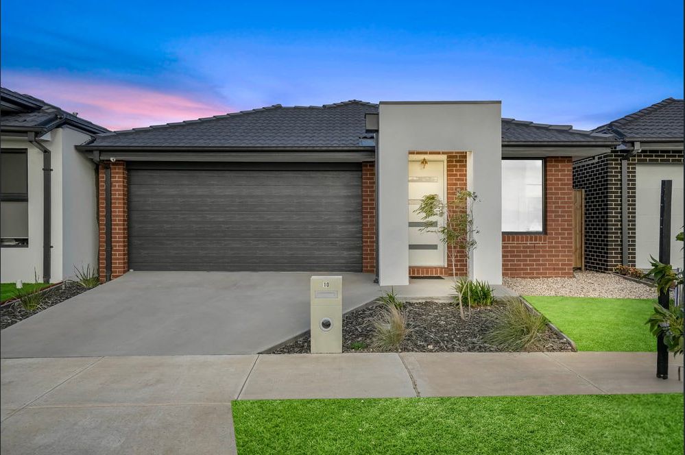 10 Dianchi Dr, Wyndham Vale, VIC 3024