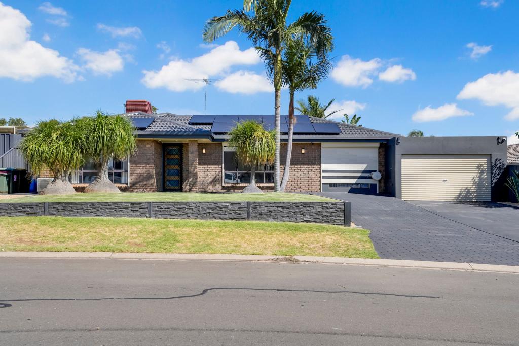 18 Olinda St, Craigmore, SA 5114