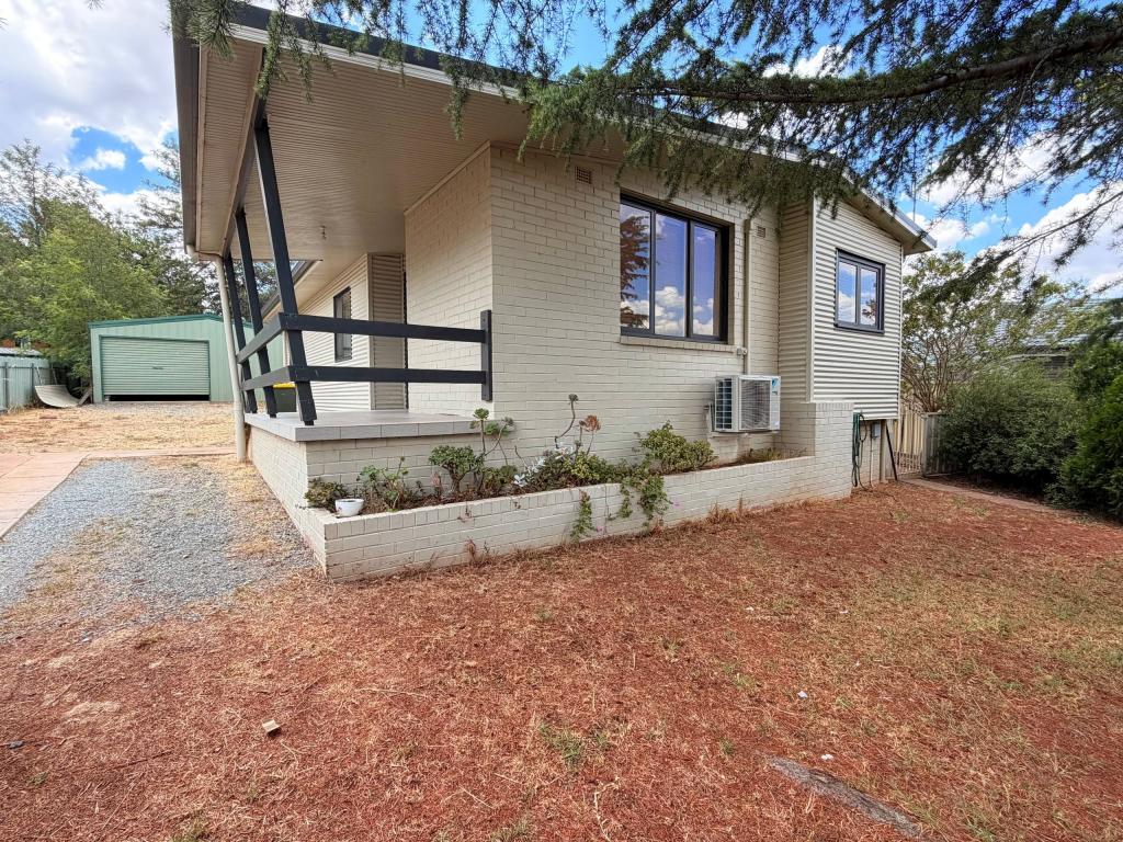 14 Miller St, Parkes, NSW 2870