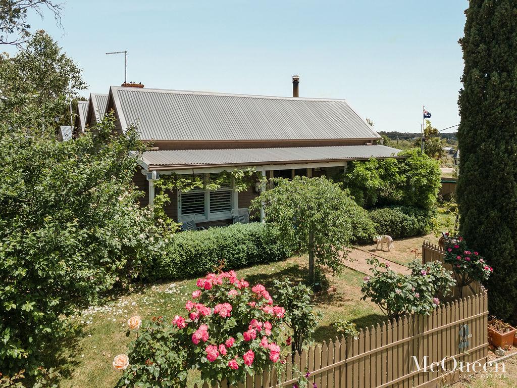 2 West St, Clunes, VIC 3370