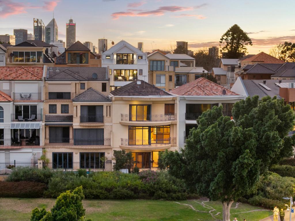 10 Vanguard Tce, East Perth, WA 6004