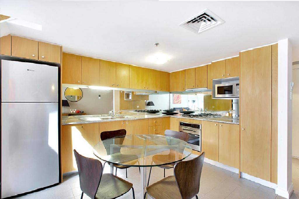 560/6 COWPER WHARF RD, WOOLLOOMOOLOO, NSW 2011