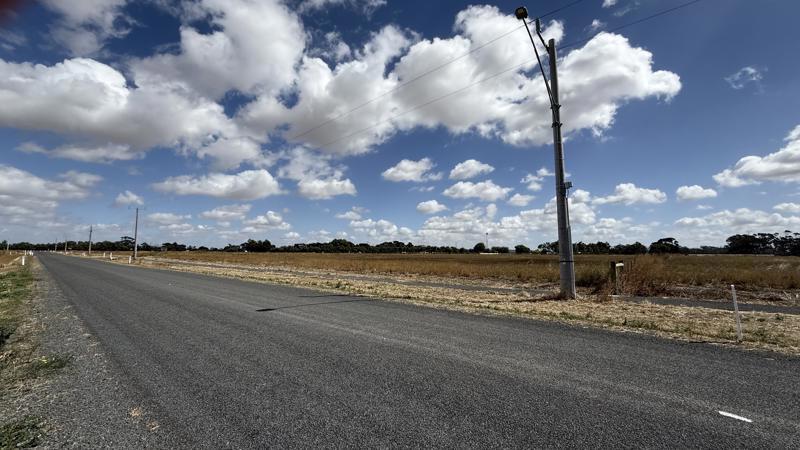 Lot 5 Yaloak Dr, Mailors Flat, VIC 3275