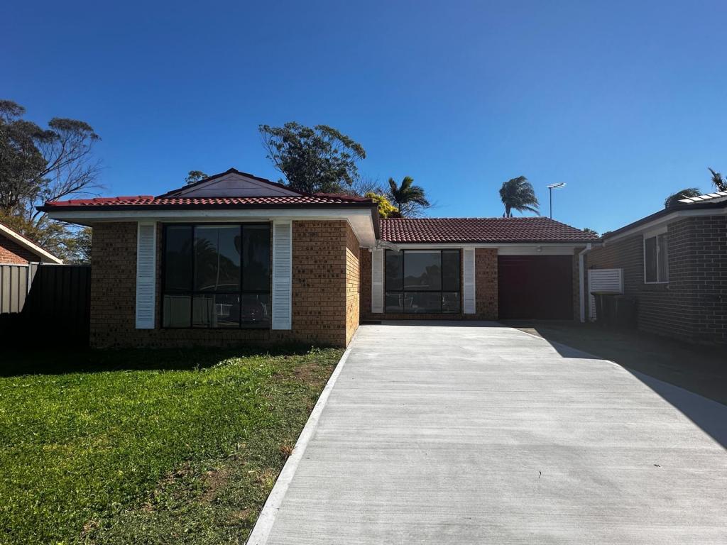 4 Metz Pl, Plumpton, NSW 2761