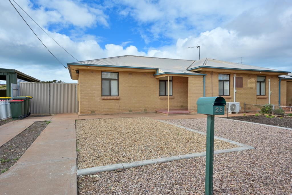 28 Winton St, Whyalla Stuart, SA 5608