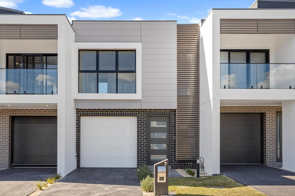 7 Blossom Pl, Avondale, NSW 2530
