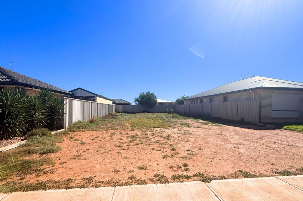 27 Starke Cir, Whyalla Jenkins, SA 5609