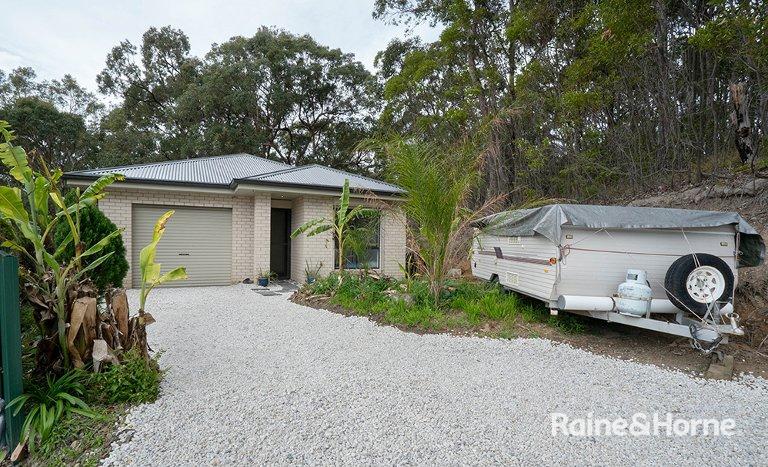 17 Weiss Cl, Tingira Heights, NSW 2290
