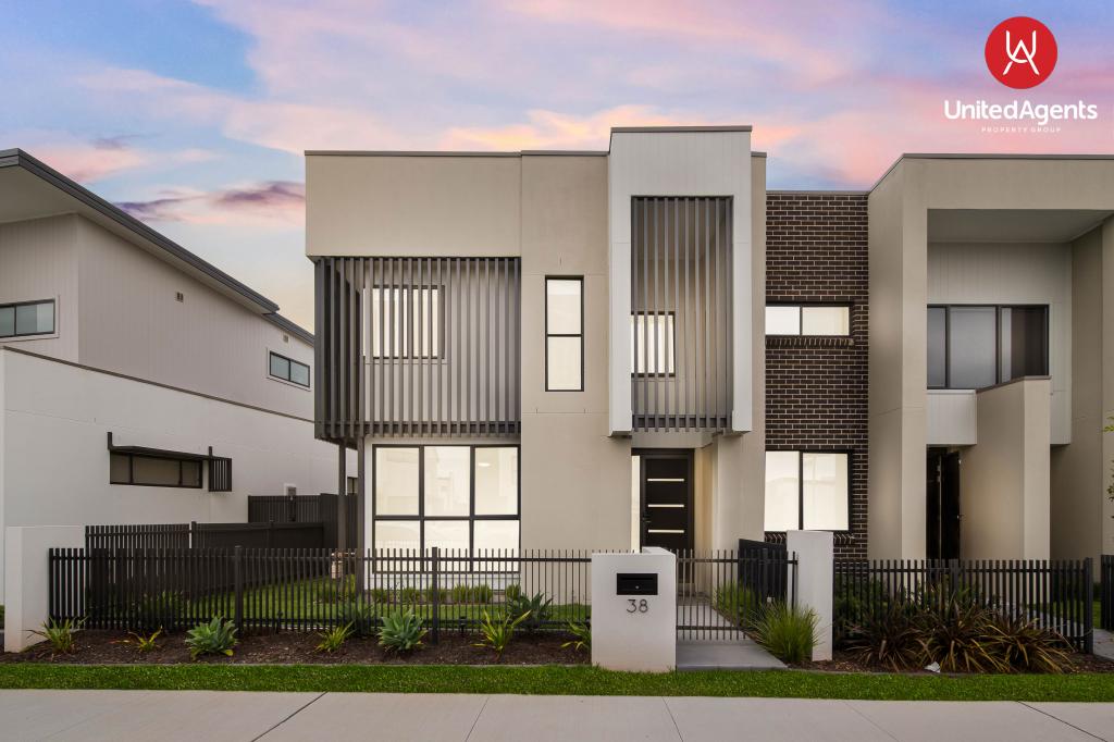 38 BRANGUS LOOP, ORAN PARK, NSW 2570