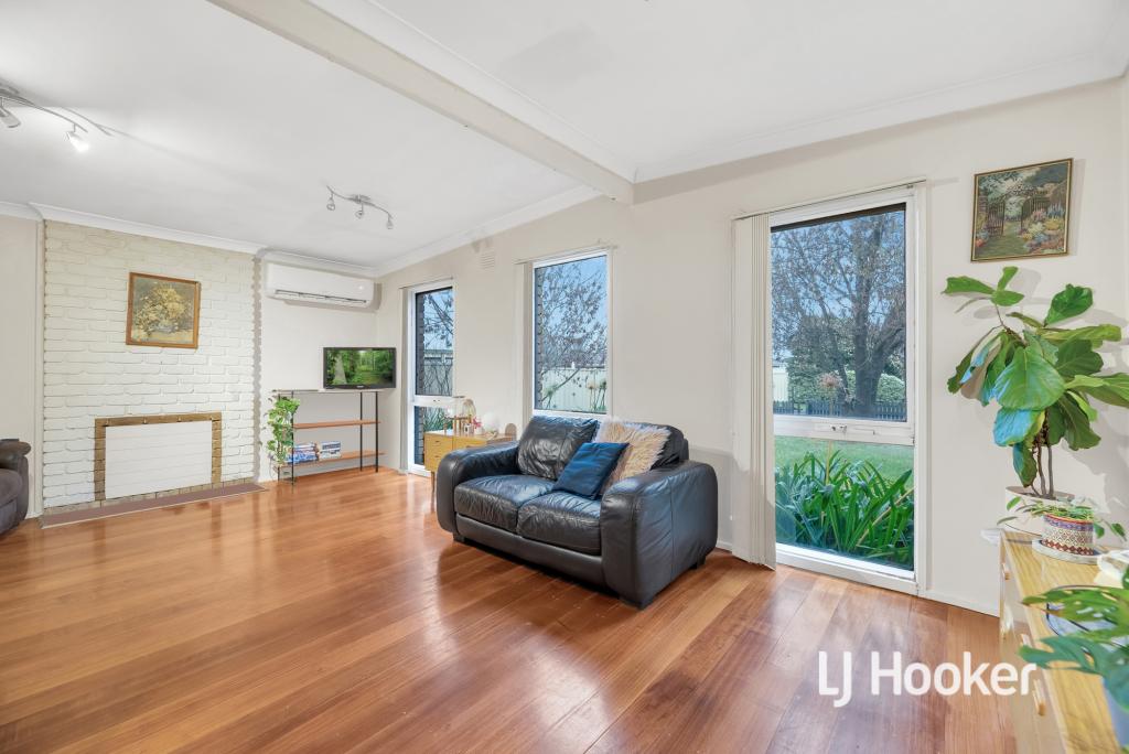 2 Amanda Ct, Melton, VIC 3337