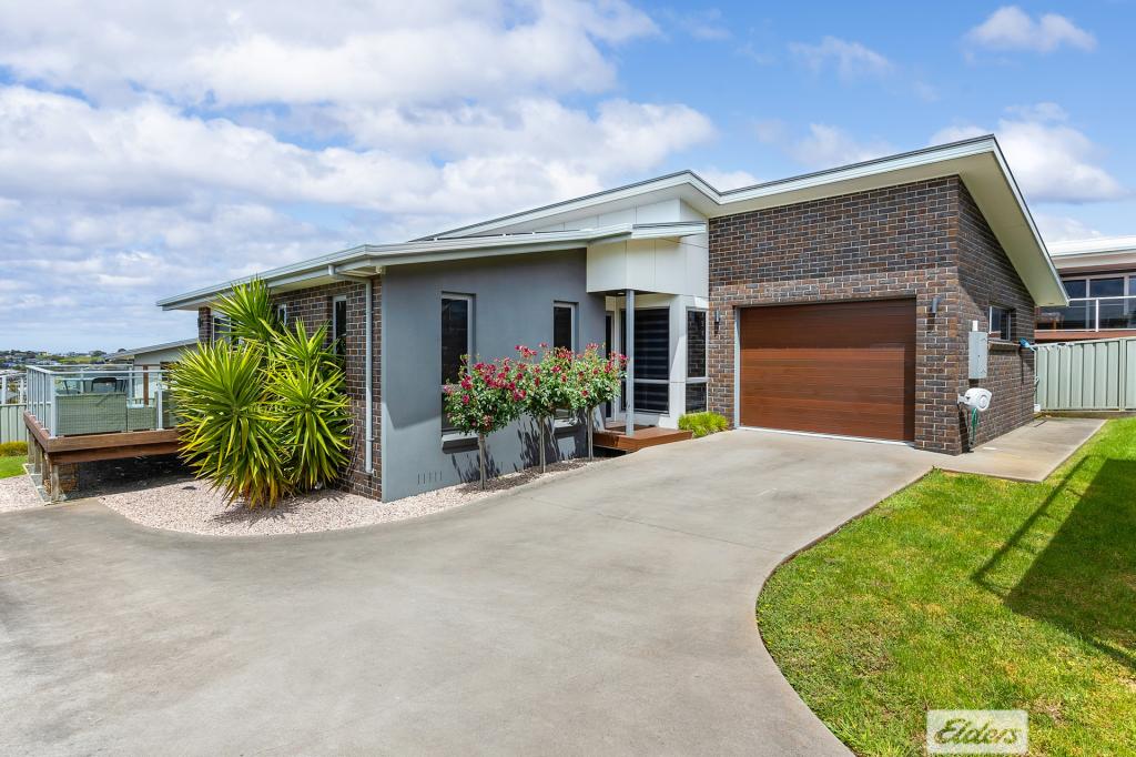 2/7 Lorrie Pl, Park Grove, TAS 7320