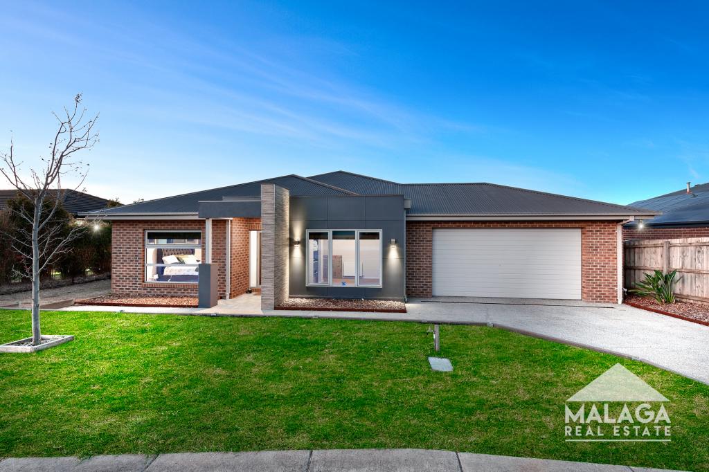 13 Charters Ave, Gisborne, VIC 3437