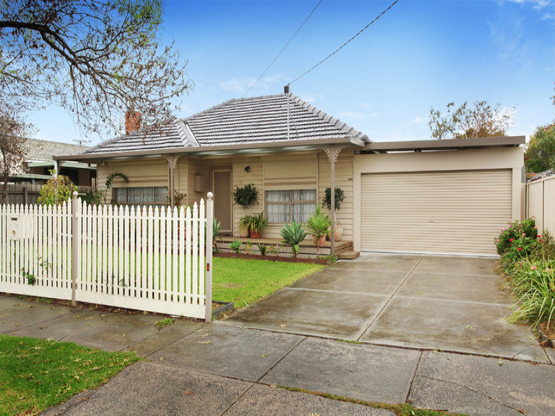 112 Cornwall Rd, Sunshine, VIC 3020